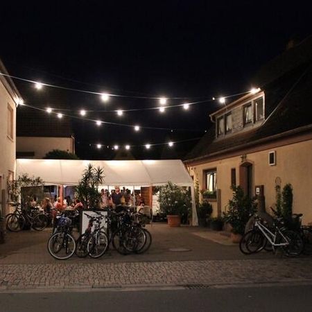 Event: Weinproben mit Zelt
